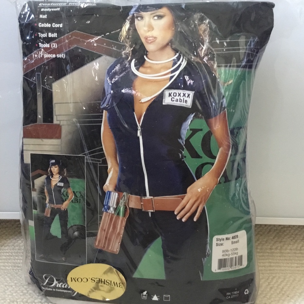 Adult Cable Repairwoman Halloween costume 🎃